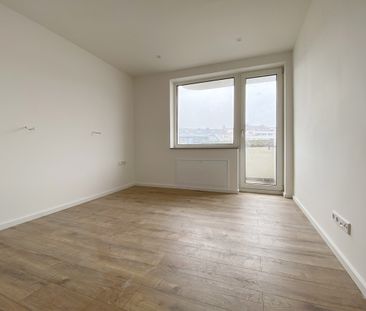 Stadtmitte! Sanierte 2 Zimmerwohnung mit Küche, Diele, Bad und Balkon! - Foto 2