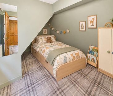 3 bedroom semi-detached house to rent - Photo 6
