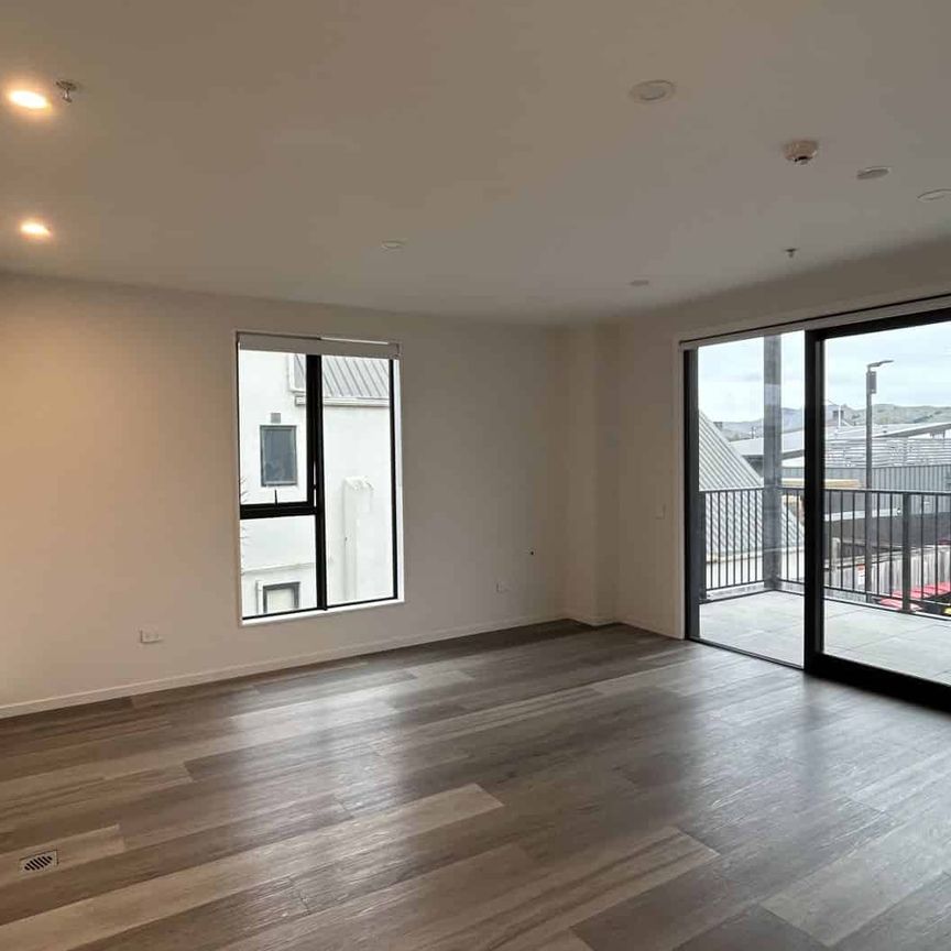 City Centre, 2 bedrooms - Photo 1