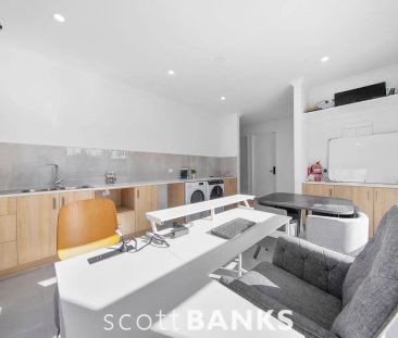 “Freshly Built Furnished Room with Own Kitchen &amp; Ensuite – Suns... - Photo 6