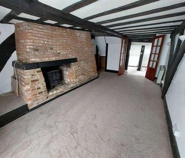 High Street, Hythe, CT21 - Photo 1