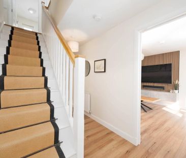 4 bedroom detached house to rent - Photo 5