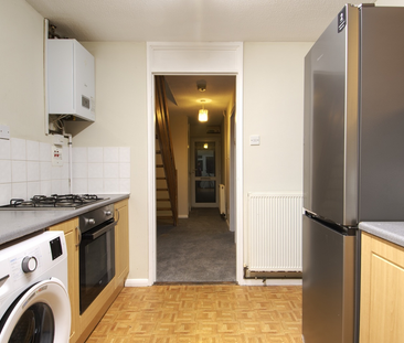 1 bedroom in a house share to rent - Photo 6