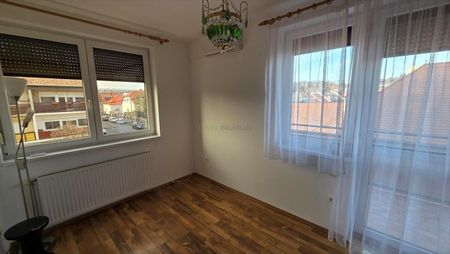 Kiadó újszerű állapotú lakás - Sopron - Photo 4