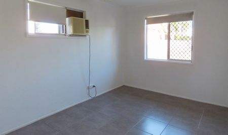 2/27 Downie Avenue, Bucasia - Photo 3