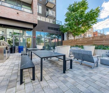 For Lease - 1808 St Clair Avenue Unit# 910, Toronto, Ontario - Photo 2
