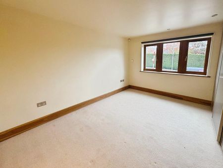 2 bedroom apartment to rent - Photo 4