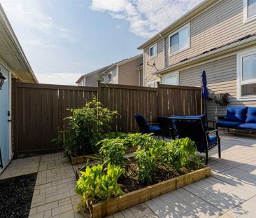 For Lease - 149 Carnwith Drive, Whitby, Ontario - Photo 2