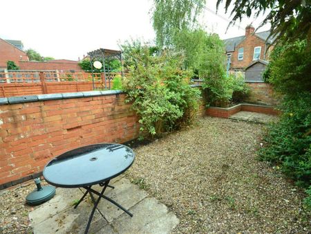Bulwer Road, Clarendon Park, Leicester, LE2 - Photo 3