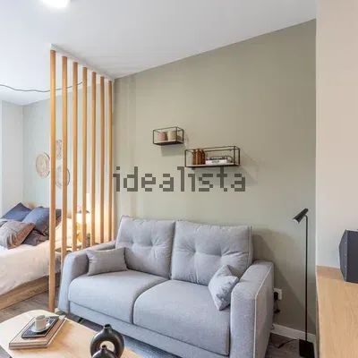 Alquiler de piso en Avenida Octavio Paz, 12 - Photo 1