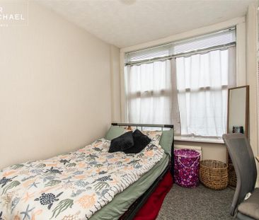 5 bedroom terraced house to rent - Photo 3