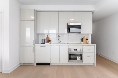 For Lease - 2920 Highway 7 Road Unit# 711, Vaughan, Ontario - Photo 3