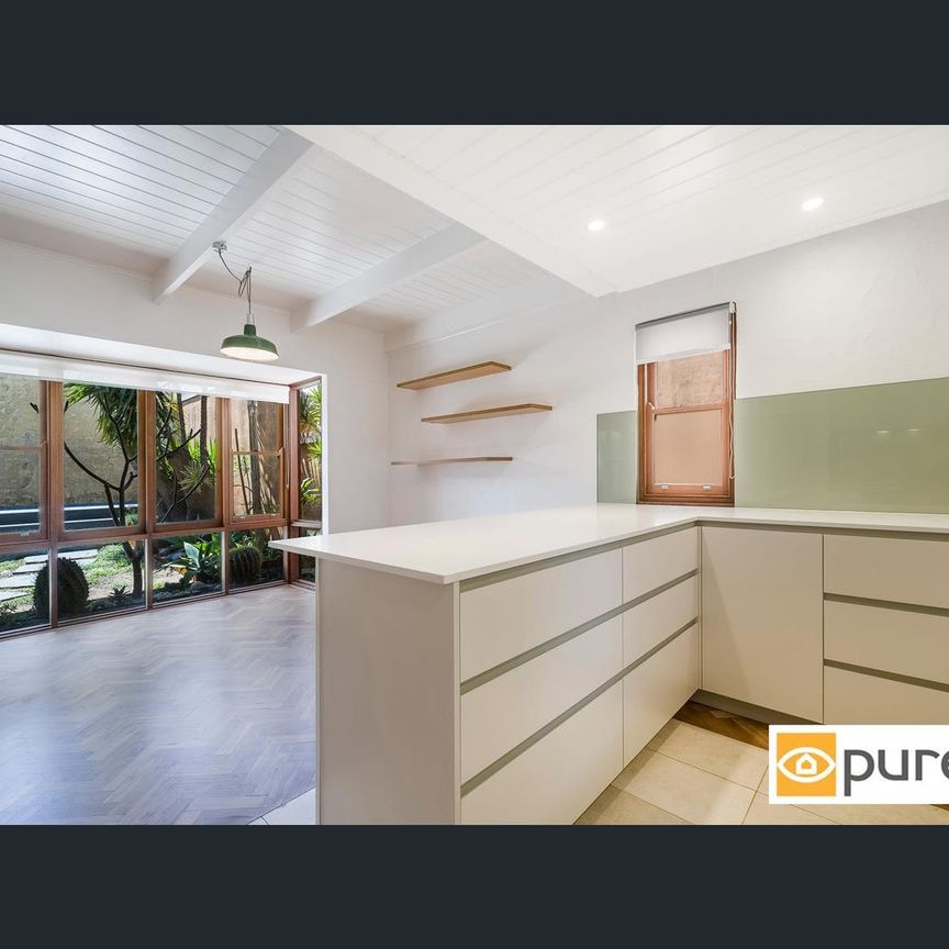 4C Blinco Street, Fremantle, WA 6160 - Photo 1