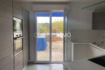 ANTIBES A LOUER MEUBLE 3 CHAMBRES - Photo 2