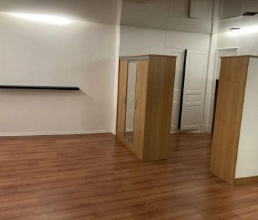 Location Appartement 2 pièces 74m² VALENCE 26000 - Photo 6