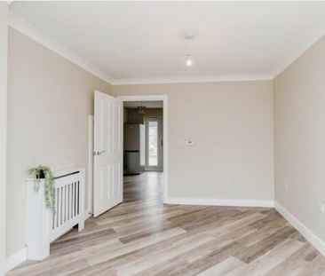Silver Court Gardens, Brownhills, Walsall, WS8 6FB., Property for rent - Photo 1