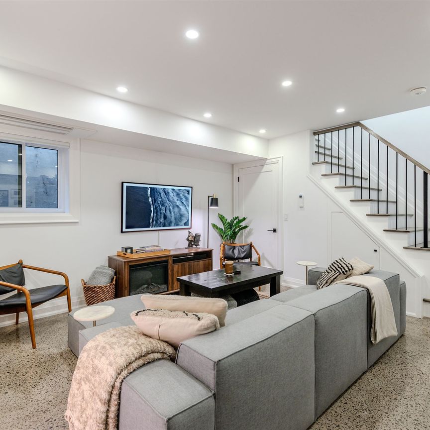 For Lease - 85R Condor Avenue, Toronto, Ontario - Photo 1