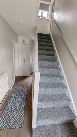 Third Avenue, Scampton, Lincoln - Photo 3