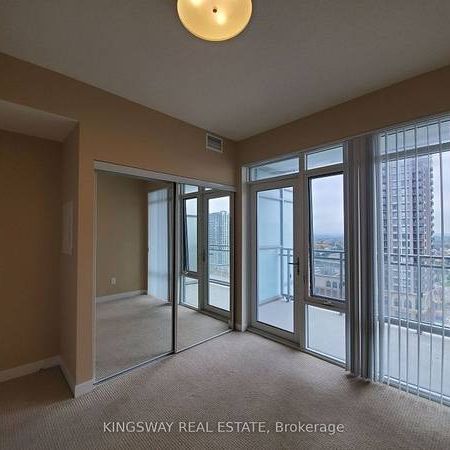 Living Arts/ Prince Of Wales 2Bdrm Flr To Ceiling Windows Corner Unit - Photo 4