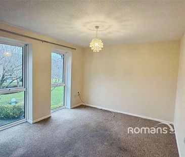 Northcote Road, Ash Vale, Aldershot, Surrey, GU12 - Photo 4