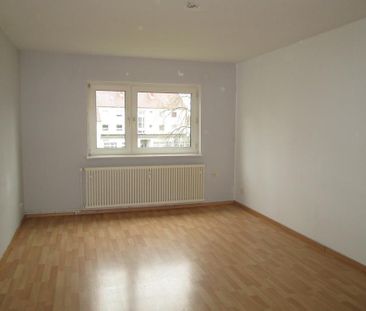 Gemütliches Zuhause für Singles mit großzügiger Küche - Photo 1