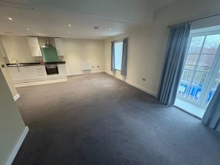 2 bedroom flat to rent - Photo 2