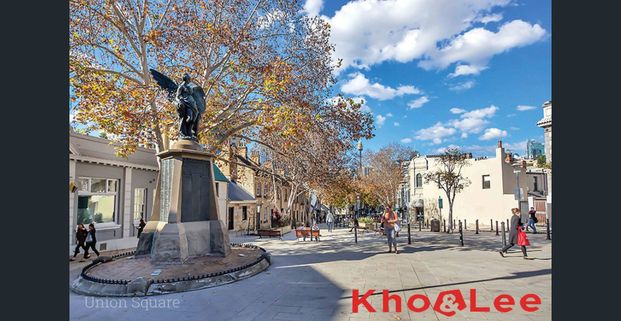 MODERN ONE BEDROOM APARTMENT - Photo 1