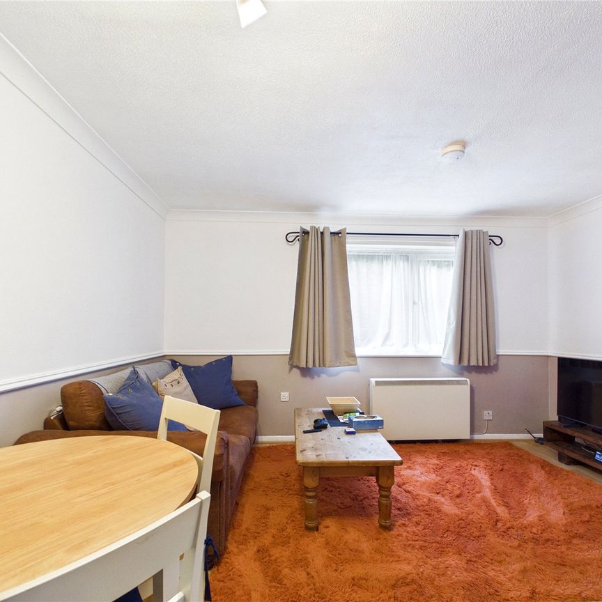 Mallard Way, Great Cornard, Sudbury, CO10 0YQ - Photo 1