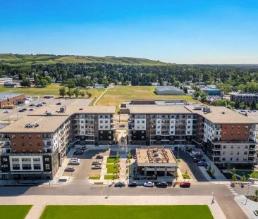 Plaza Apartments — 1 Bedroom, 1 Bathroom - Photo 1