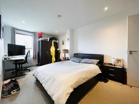 2 bedroom flat to rent - Photo 5