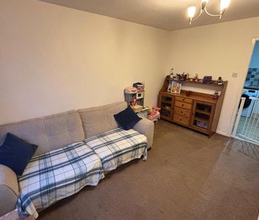 2 bedroom semi-detached house to rent - Photo 2