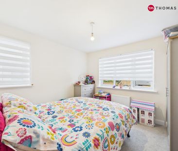 4 bedroom detached house to rent - Photo 5