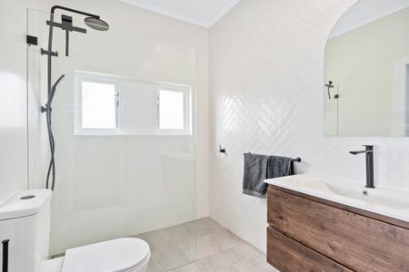 6 Meriton Street, Gladesville NSW 2111 - House For Rent | Domain - Photo 4