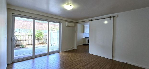 Malvern East - Photo 1
