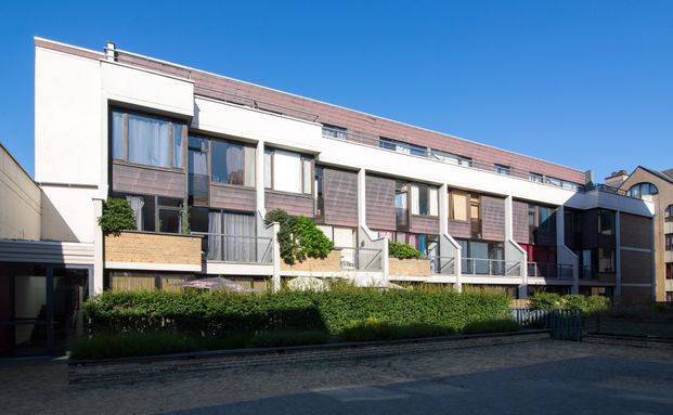 Unfurnished 1-bedroom apartment in downtown LLN - Foto 1