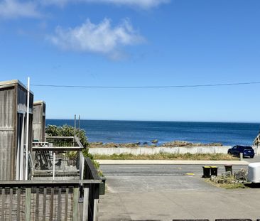 408 The Esplanade, Island Bay - Photo 1