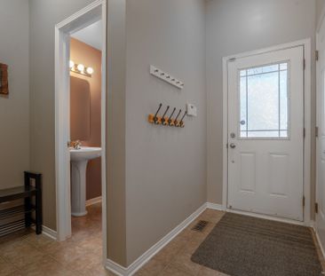 For Lease - 1031 Capreol Street, Orleans - Cumberland and Area, Ont... - Photo 6