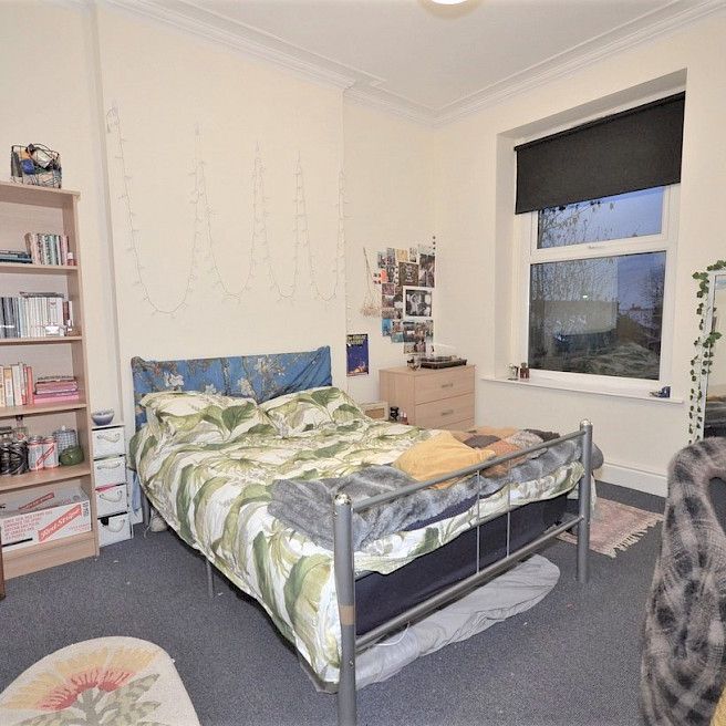 58, Watson Road, Broomhill, Sheffield S10 2SD - Photo 1