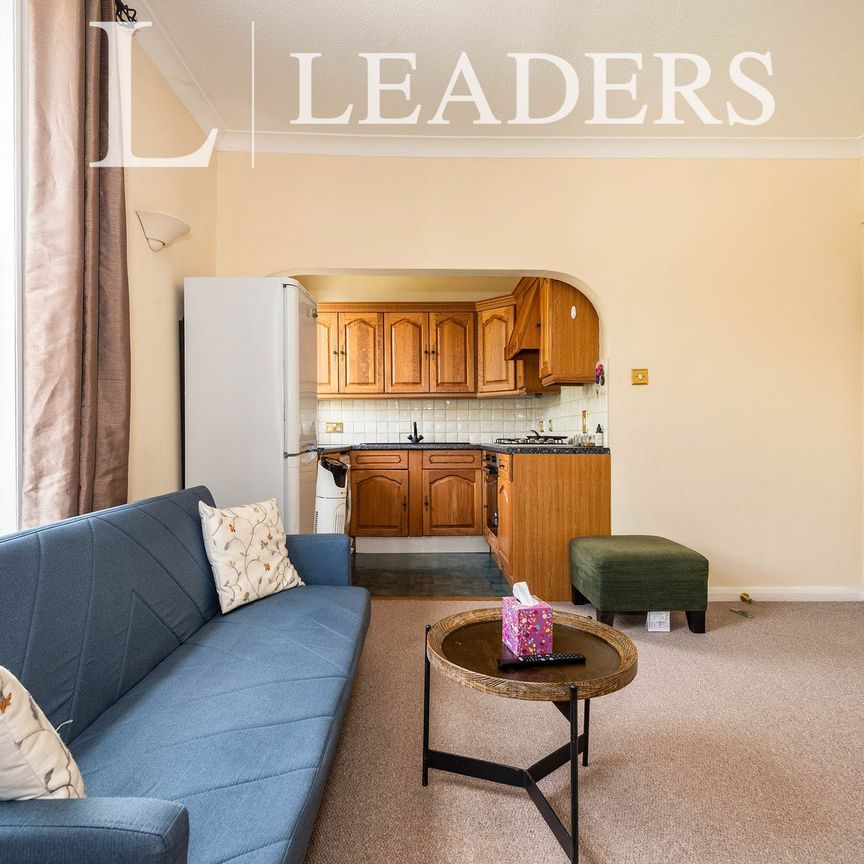 1 bedroom apartment to rent Reigate Hill, Reigate, Surrey, RH2 - Photo 1