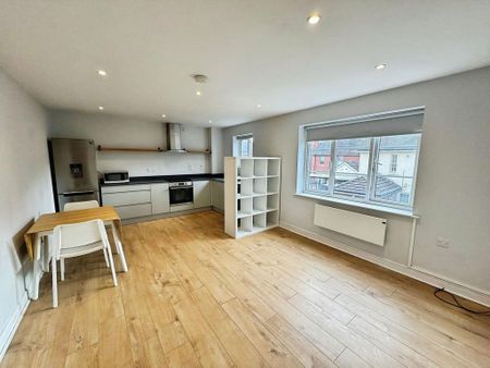 Studio to rent - Photo 3