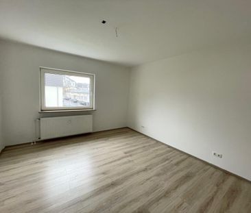 Zentrale und gut geschnittene 3-Zimmer-Wohnung mit Balkon in Hemer ... - Photo 2