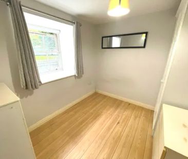 Rent 2 bedroom apartment in Dublin - Photo 3