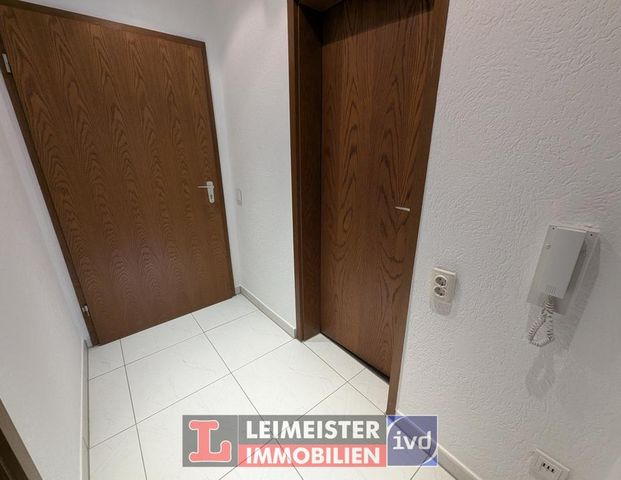 Ideal für RUHIGE SINGLES – Lichtdurchflutete 2-ZW mit TERRASSE in Hösbach Winzenhohl - Foto 1