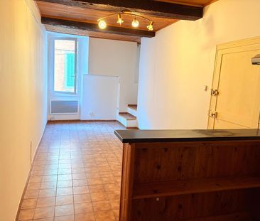 Location Appartement 2 pièces 42m² ST MAXIMIN LA STE BAUME 83470 - Photo 2