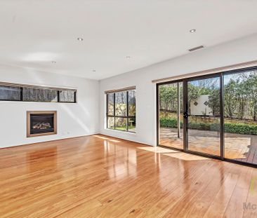 Spacious Family Home in Forde - Photo 2