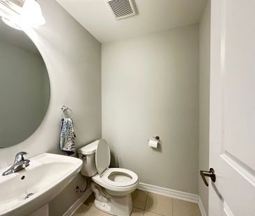 For Lease - 13 Betty Ellen Lane, Markham, Ontario - Photo 3