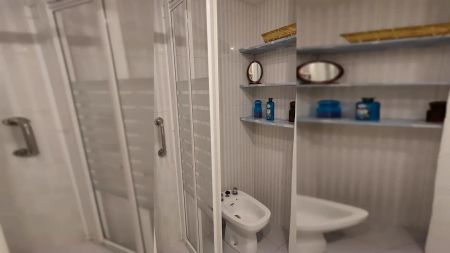 Room in a shared 4-bedroom apartment for rent in Plaza de Toros Vieja, all bills included - Foto 5