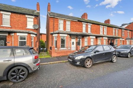 29 Dundela Crescent, Belfast, BT4 3BN - Photo 2