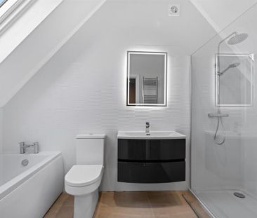 3 bedroom terraced house to rent - Photo 6