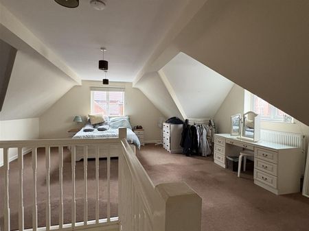 55, Downs View, New Road, Bromyard - Photo 2